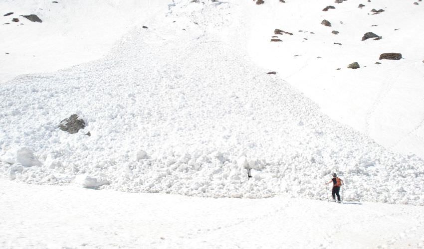 risc maxim de avalanșă în munții făgăraș, la bâlea lac