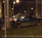 accident grav pe bulevardul mihai viteazu - video - au zburat peste giratoriu! - galerie foto