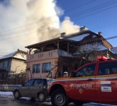 update video foto a luat foc o casă de locuit pe strada hochmeister în sibiu