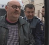 VIDEO FOTO Pedofilul olandez încarcerat la Sibiu. Iată cum arată și cum ”agăța” copiii!