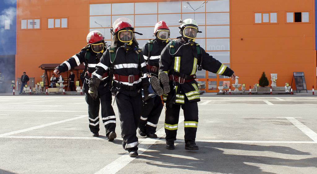 cutremur de proporţii majore cu epicentrul în apropiere de sibiu