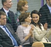 video foto carmen și klaus iohannis din nou la tenis în sala transilvania