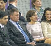 video foto carmen și klaus iohannis din nou la tenis în sala transilvania