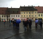 update video foto – miting în piața mare împotriva ”imunității parlamentare”. au venit puțini oameni!