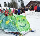 VIDEO FOTO Ambarcațiuni trăznite pe pârtie la Păltiniș la Slide and Freeze