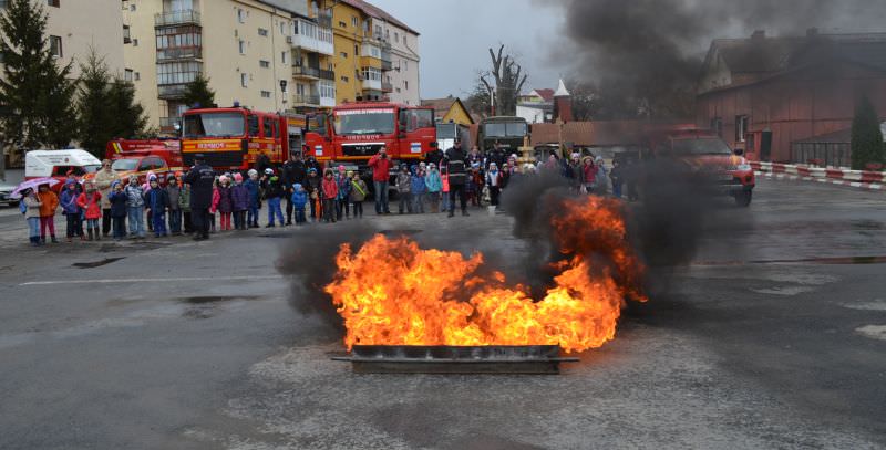 FOTO Sute de copii au trăit clipe incredibile la Sibiu. Au stat cu sufletul la gură!