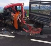 FOTO Autocar Atlassib implicat într-un accident la limita dintre Sibiu și Brașov. O persoană a murit!