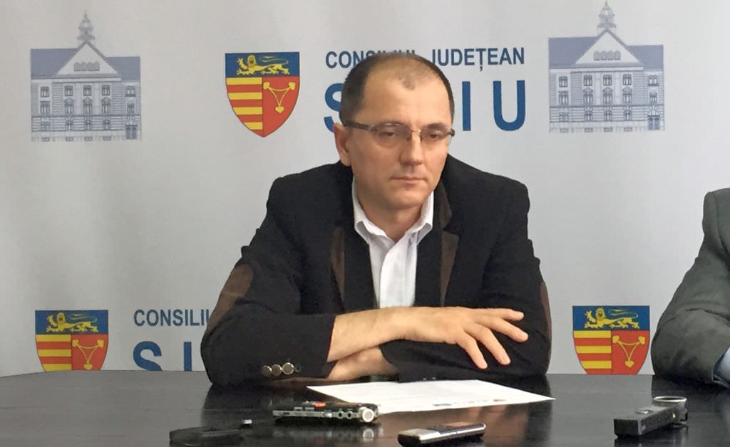 ulbs vine cu noi lămuriri despre ancheta în cazul acuzațiilor aduse de studenți în cazul lui eugen iordănescu: “avem încredere in comisia de etică”