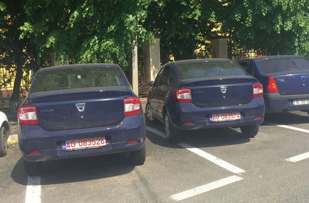 polițiștii sibieni primesc logan-uri noi. ipj-ul și-a înoit parcul auto (foto)