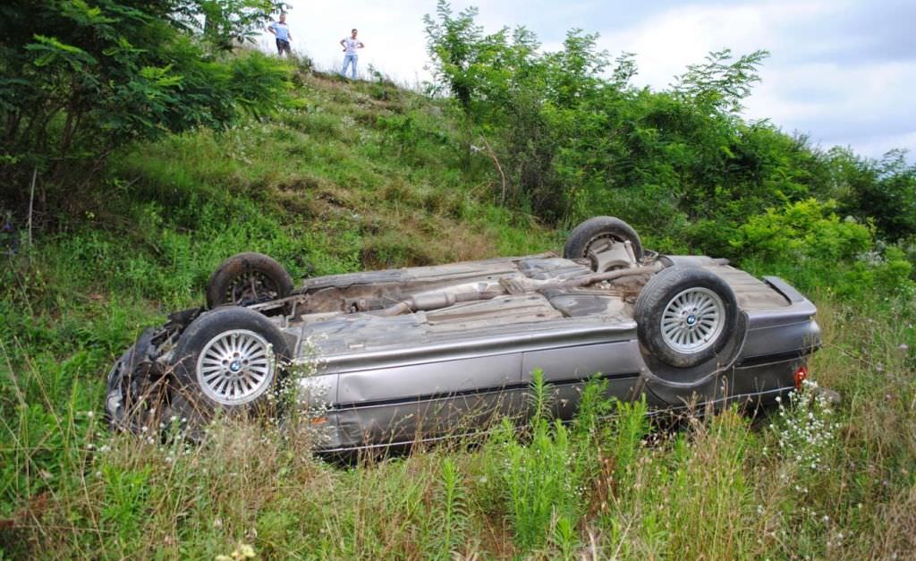 accident pe dn7 la tălmaciu. o femeie încarcerată!