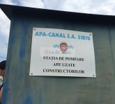 video foto – sibienii aruncă tot ce prind în canalizare. pamperși, tampoane, animale moarte, bocanci și nu numai!