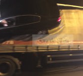 update video foto spectaculos - accident ca în filme la veștem. s-a înfipt cu mașina într-un tir!