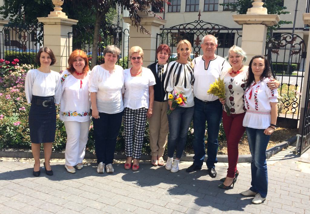 galerie foto - ziua universală a iei, serbată la universitate. cum s-au îmbrăcat profesorii!