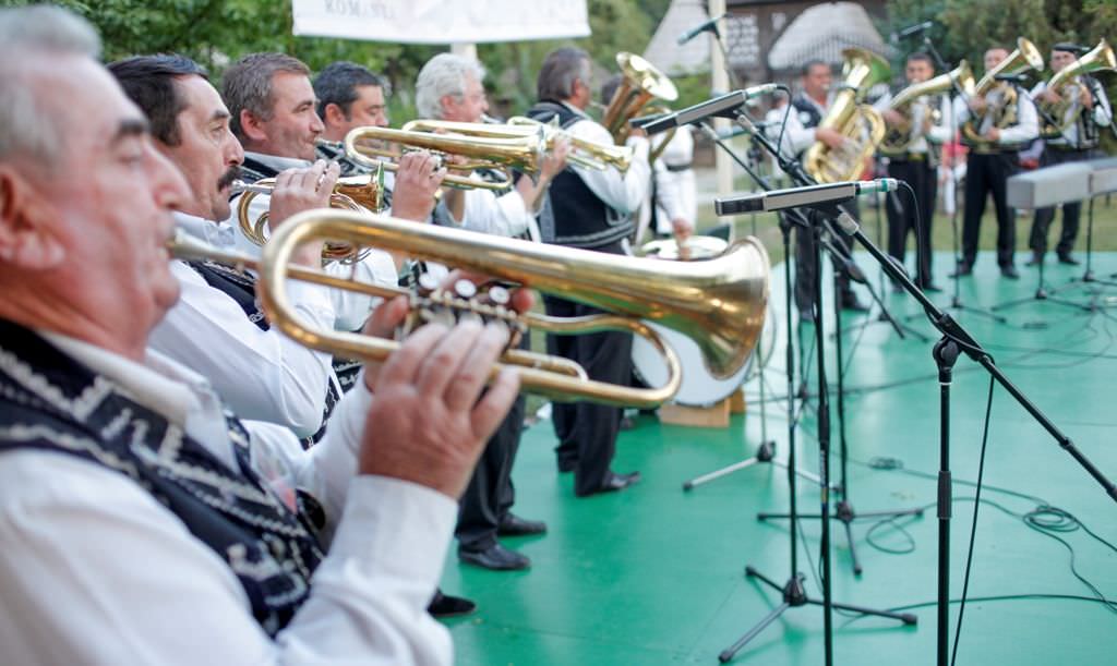 festivalul tarafuri şi fanfare în muzeul în aer liber din sibiu