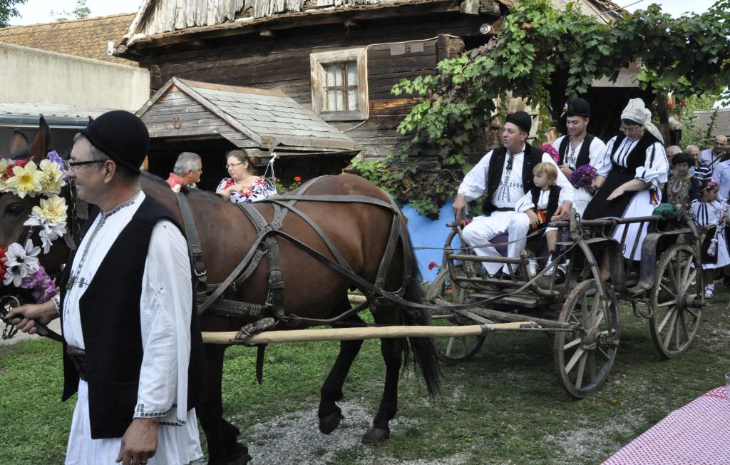 foto - zilele culturale ale județului sibiu au dus cultura și turismul în mărginimea sibiului