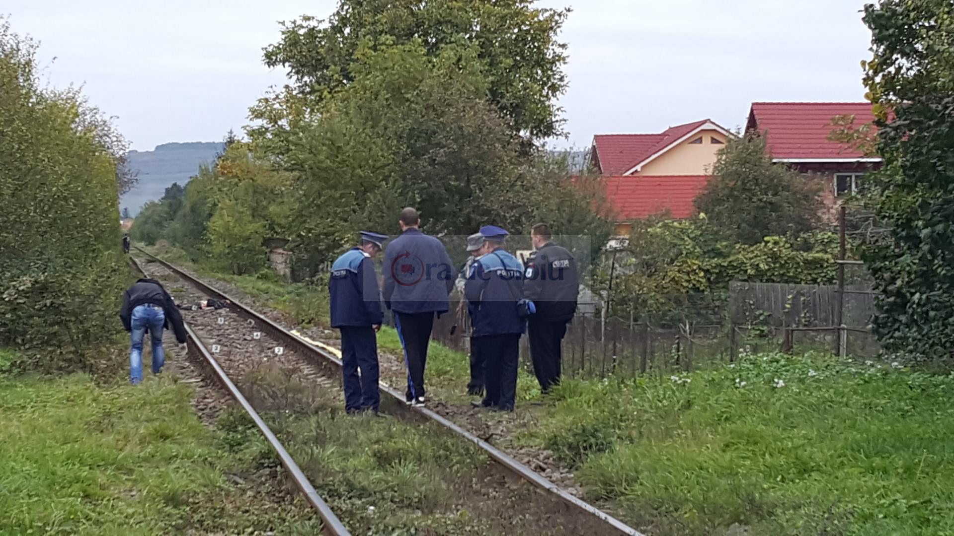 video foto – bărbat din vâlcea, lovit mortal de tren pe câmpului. i-a retezat capul! (imagini dure)