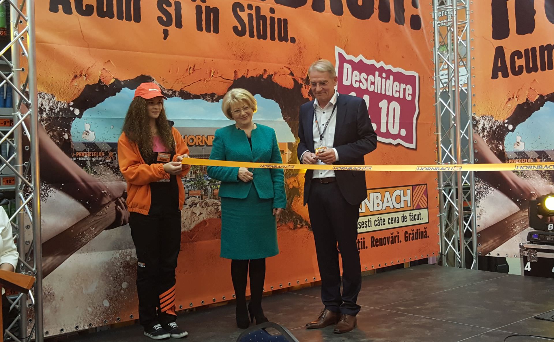 video foto hornbach deschide magazinul din sibiu. nemții se iau de prețurile dedeman! cum arată locația și ce puteți cumpăra!