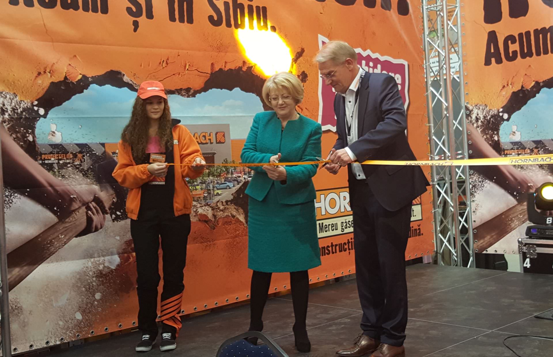 video foto hornbach deschide magazinul din sibiu. nemții se iau de prețurile dedeman! cum arată locația și ce puteți cumpăra!