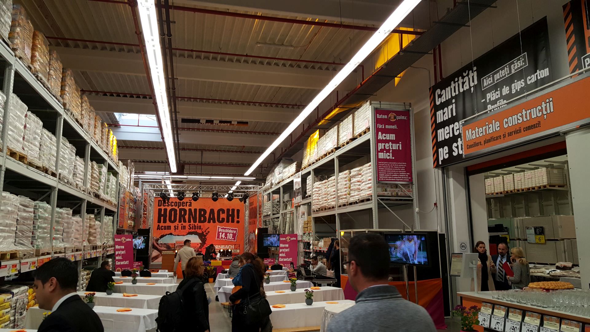 video foto hornbach deschide magazinul din sibiu. nemții se iau de prețurile dedeman! cum arată locația și ce puteți cumpăra!