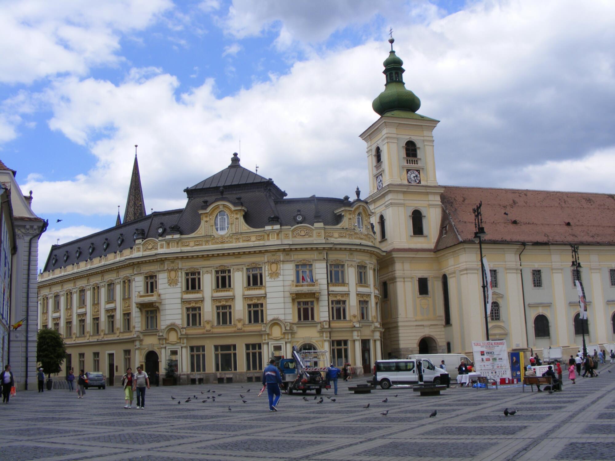 spatiul unde se joaca faust si primaria nu au autorizatii de functionare! cinci cluburi amendate la sibiu!