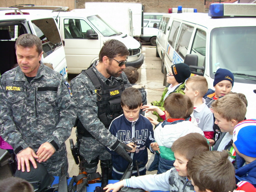 Vrei sa vezi cum arata sediul Politiei Sibiu în interior? Miercuri poți să faci asta!