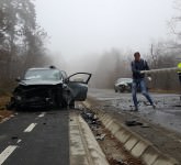 FOTO VIDEO Accident cumplit între Sibiu și Rășinari. Un șofer beat a intrat pe contrasens și s-a tamponat frontal cu o altă mașină