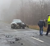 FOTO VIDEO Accident cumplit între Sibiu și Rășinari. Un șofer beat a intrat pe contrasens și s-a tamponat frontal cu o altă mașină