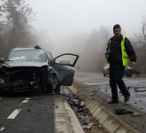 FOTO VIDEO Accident cumplit între Sibiu și Rășinari. Un șofer beat a intrat pe contrasens și s-a tamponat frontal cu o altă mașină