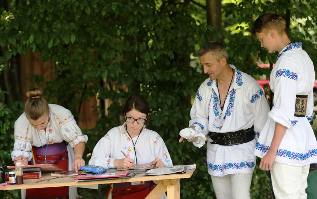 veste excelentă pentru olimpiada „meşteşuguri artistice tradiţionale” de la sibiu