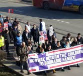 video - foto peste 5.000 de sibieni au participat la un marș de protest față de abuzurile săvârșite de instituțiile din norvegia