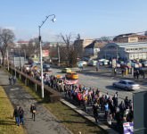 video - foto peste 5.000 de sibieni au participat la un marș de protest față de abuzurile săvârșite de instituțiile din norvegia