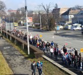 video - foto peste 5.000 de sibieni au participat la un marș de protest față de abuzurile săvârșite de instituțiile din norvegia