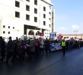 video - foto peste 5.000 de sibieni au participat la un marș de protest față de abuzurile săvârșite de instituțiile din norvegia