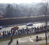 video - foto peste 5.000 de sibieni au participat la un marș de protest față de abuzurile săvârșite de instituțiile din norvegia