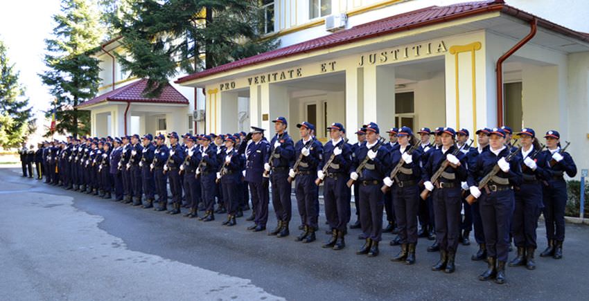 mai sunt doar patru zile pentru sibienii care vor să se înscrie la şcolile de agenţi de poliţie