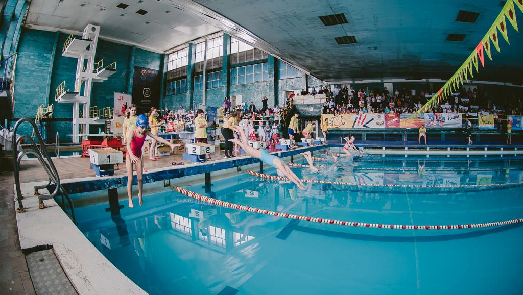 Începe cea mai faină competiție sportivă pentru copii. Poftiți la Cupa Serious Fun!