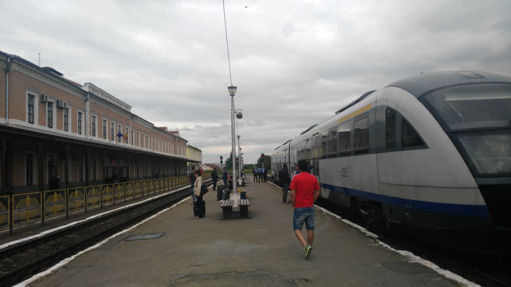 trenurile soarelui intră în circulație - putem merge la mare direct din sibiu