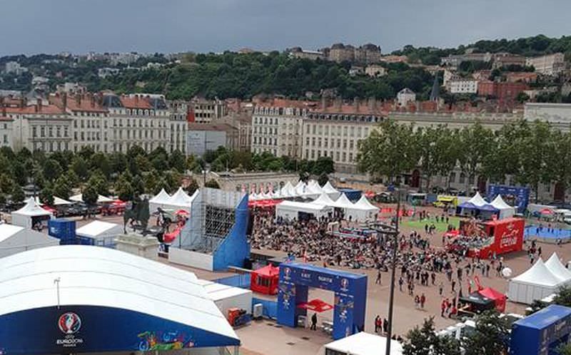 live video – meciul de a fi sau a nu fi la euro 2016. românia joacă cu albania la lyon. transmitem imagini în direct!