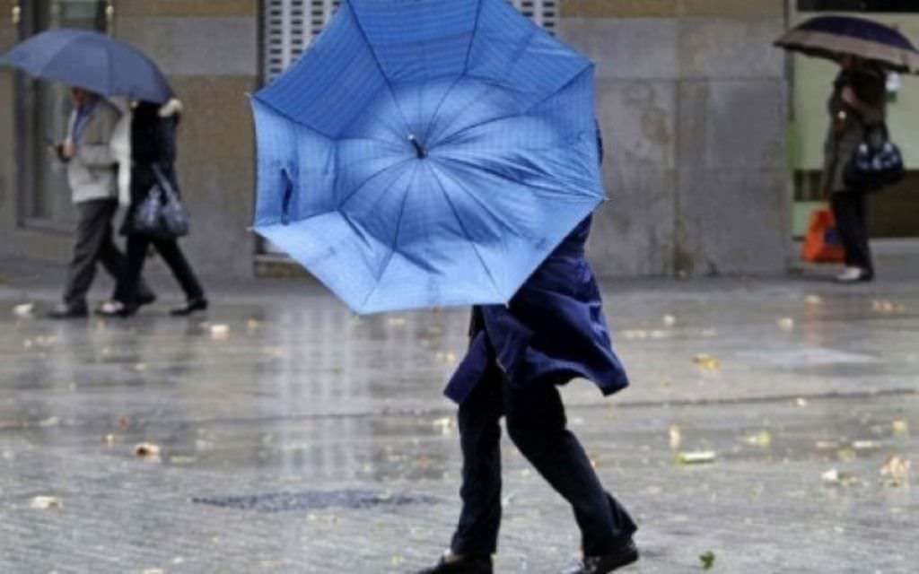 se schimbă vremea la sibiu. câte zile vom avea parte de ploi si vijelii!