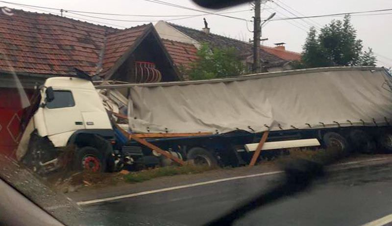 foto - trafic îngreunat pe dn1 la miercurea sibiului și intrarea pe autostrada sibiu - orăștie