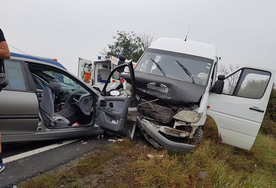 răniţii din accidentul grav de pe dn1 de la miercurea sibiului. opt din doisprezece au plecat acasă