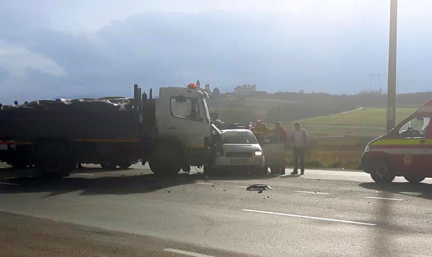 foto – accident pe dn1 în județul sibiu la veștem. o persoană rănită