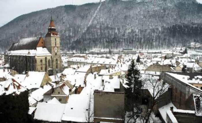 Braşovul ia fața Sibiului în Regiune. Cifrele arată că au avut turiști mai mulți