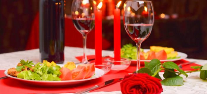 Cum să îți răsfeți iubitul sau iubita de Valentine’s Day la Sibiu. Super evenimente și oferte în oraș