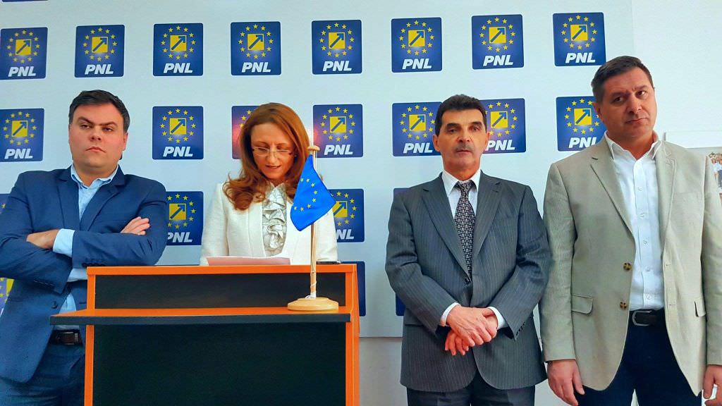 video – mesajul pnl sibiu pentru parlamentarii psd sibiu: ”să se dezică de acțiunile guvernului”