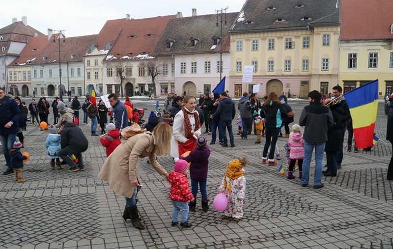 poziția dgaspc sibiu legat de protestarea părinților alături de copiii lor la manifestările din ultimele două săptămâni