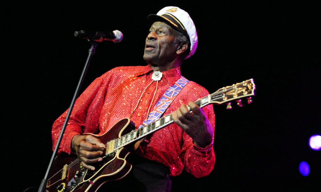 video – legenda rock an roll-ului, chuck berry, a murit la vârsta de 90 de ani