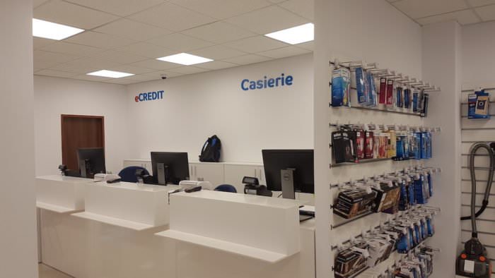 video foto - emag a deschis la sibiu cel mai mare showroom din provincie