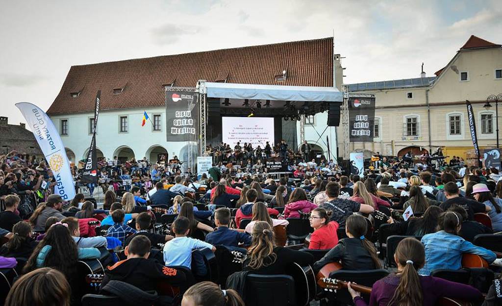 sibiu guitar meeting se transformă într-un festival internațional de trei zile