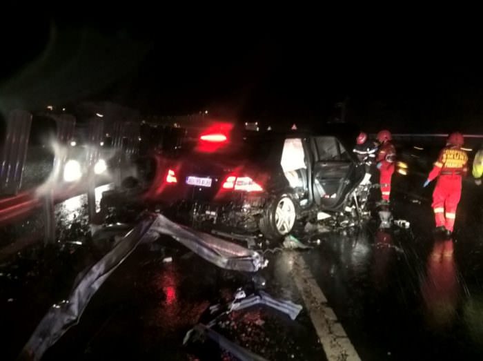 UPDATE FOTO: Autoaccident pe autostrada A1 între Sibiu și Săliște. Șoferul a murit pe loc